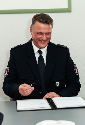 Hochzeit_Standesamt_Schleswig_Trauung_heiraten_Fotograf_561.jpg