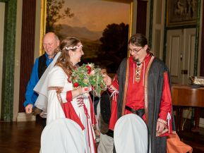 Gut_Emkendorf_Ritter_Mittelalter_Hochzeit_Kiel_Fotograf_Schleswig_Standesamt_heiraten291.jpg