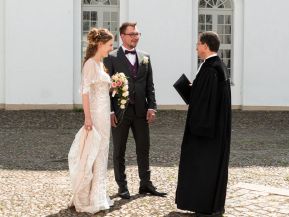 Hochzeit_Schloss_Gottorf_Schleswig_heiraten_Schlosskapelle_auf_der_Freiheit_Kirche_Fotograf_461.jpg