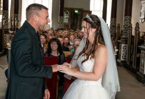 hochzeit_heiraten_schleswig_schloss_gottorf_schlosskapelle_hochzeitsfotograf_079.jpg