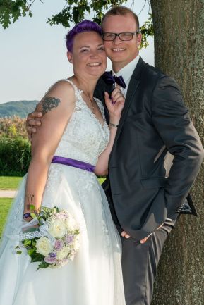 hochzeit_heiraten_schleswig_standesamt_koenigswiesen_rathaus_busdorf_hochzeitsfotograf_050.jpg