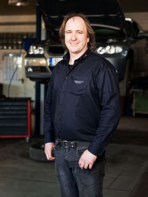 bewerbungsbilder_studio_schleswig_erfolg_karriere_businessprofil_018.jpg