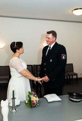 Hochzeit_Standesamt_Schleswig_Trauung_heiraten_Fotograf_546.jpg