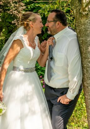 hochzeit_heiraten_schleswig_standesamt_deekelsen_cafe_lindauhof_landarzt_hochzeitsfotograf_standesamt_161.jpg