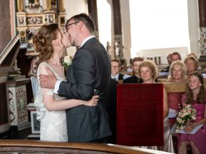 Hochzeit_Schloss_Gottorf_Schleswig_heiraten_Schlosskapelle_auf_der_Freiheit_Kirche_Fotograf_496.jpg
