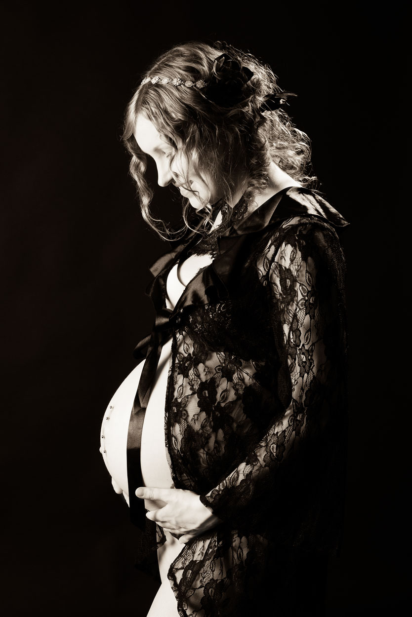 neuesleben_babybauch_schwanger_baby_familie_babypass_eltern_geschwister_mama_papa_fotostudio_schleswig_19088-199.jpeg